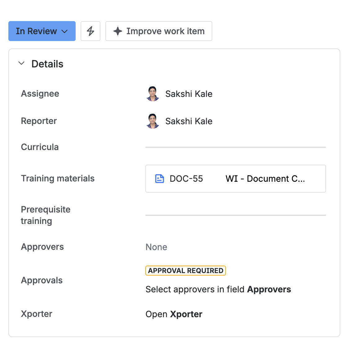 A requirement in review with no approvers set yet: the Approvals panel warns that approvers are still needed.